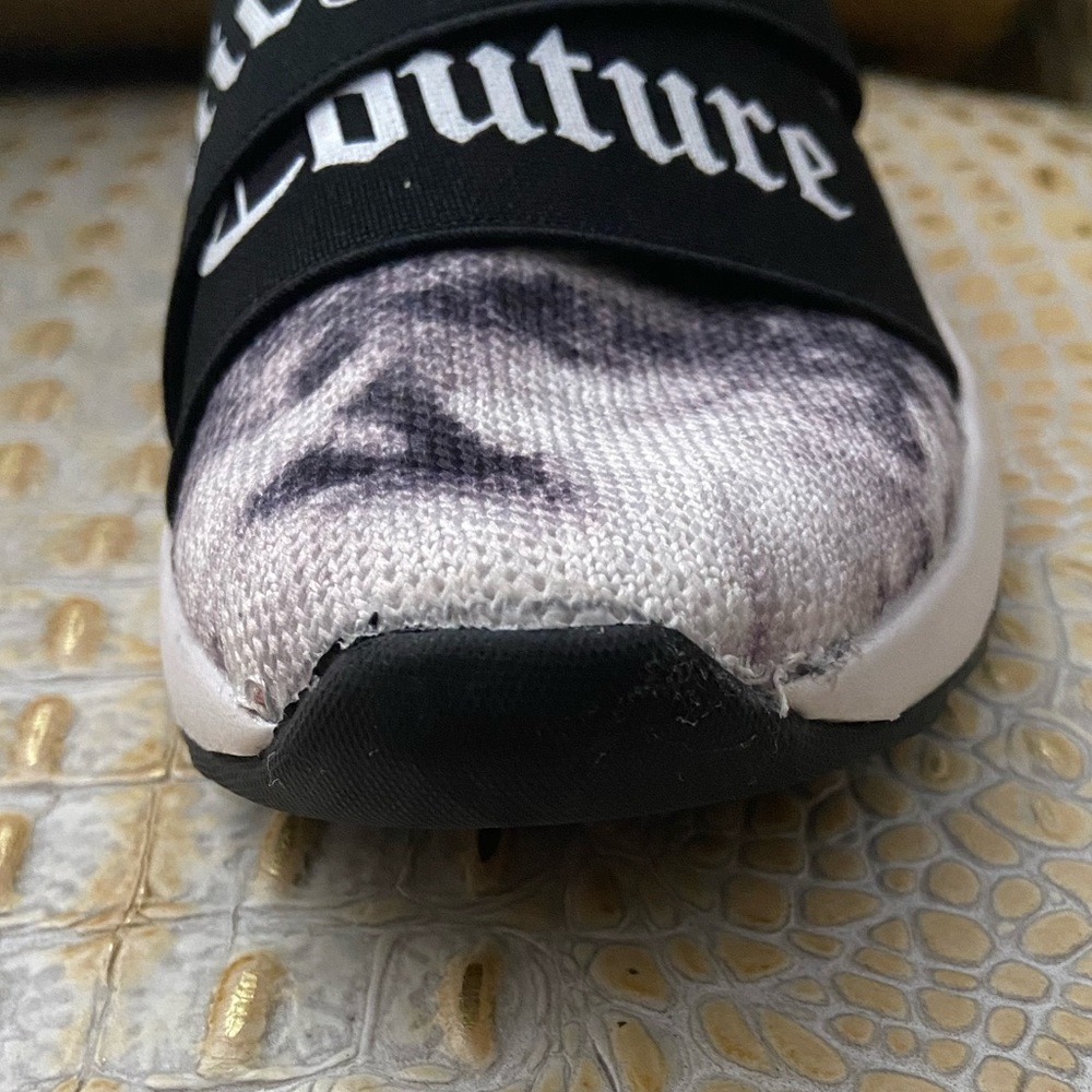 NWOT*Juicy Couture Sneakers, Size 5 - Picture 9 of 12